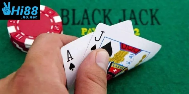 Game Bài Xì Dách Hi88 thu hút người chơi đông đảo